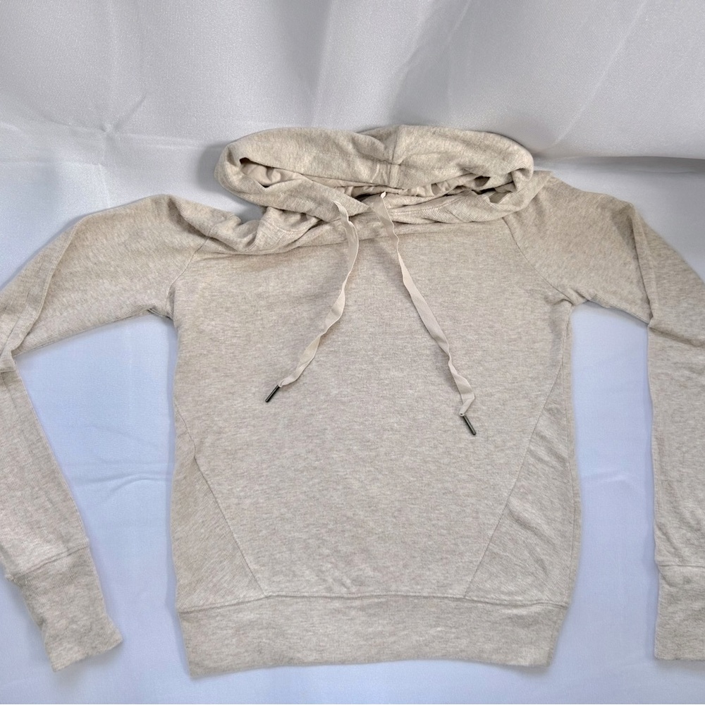 Ultra soft Evereve hoodie